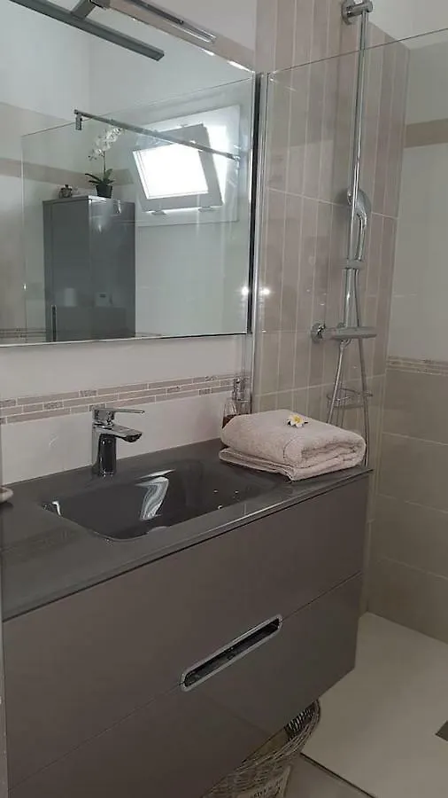 Un Havre De Paix A L'Estaque Marseille Apartman 0*,